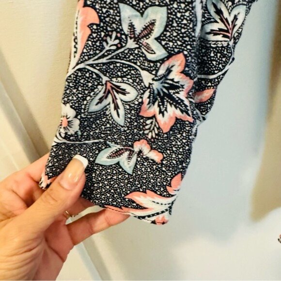 J. Jill Marvelflor Floral Tunic Rayon Side Slit Blouse Women’s Size PL - Picture 6 of 15